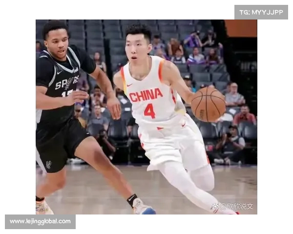 中国男篮集训队出发美国,夏联挑战国王、黄蜂和马刺迎新考验(中国男篮集训队举行队内对抗赛) 中国男篮集训队出发美国,夏联挑战国王、黄蜂和马刺迎新考验(中国男篮集训队举行队内对抗赛)